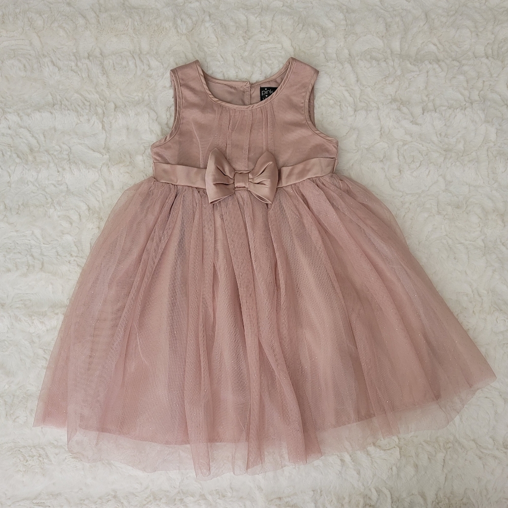 Pink & Violet Girl Elegant Sparkly Pink Dress  Size 6